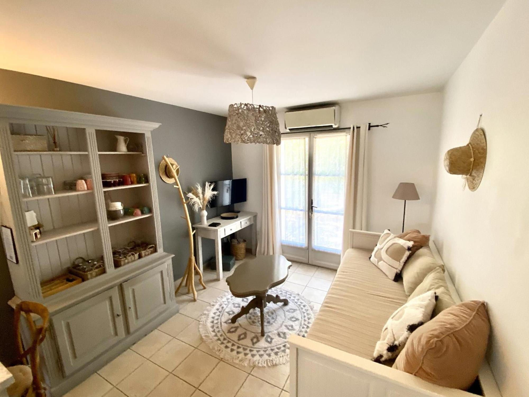 Villa Le Jardin De Lau Aubignan Zimmer foto