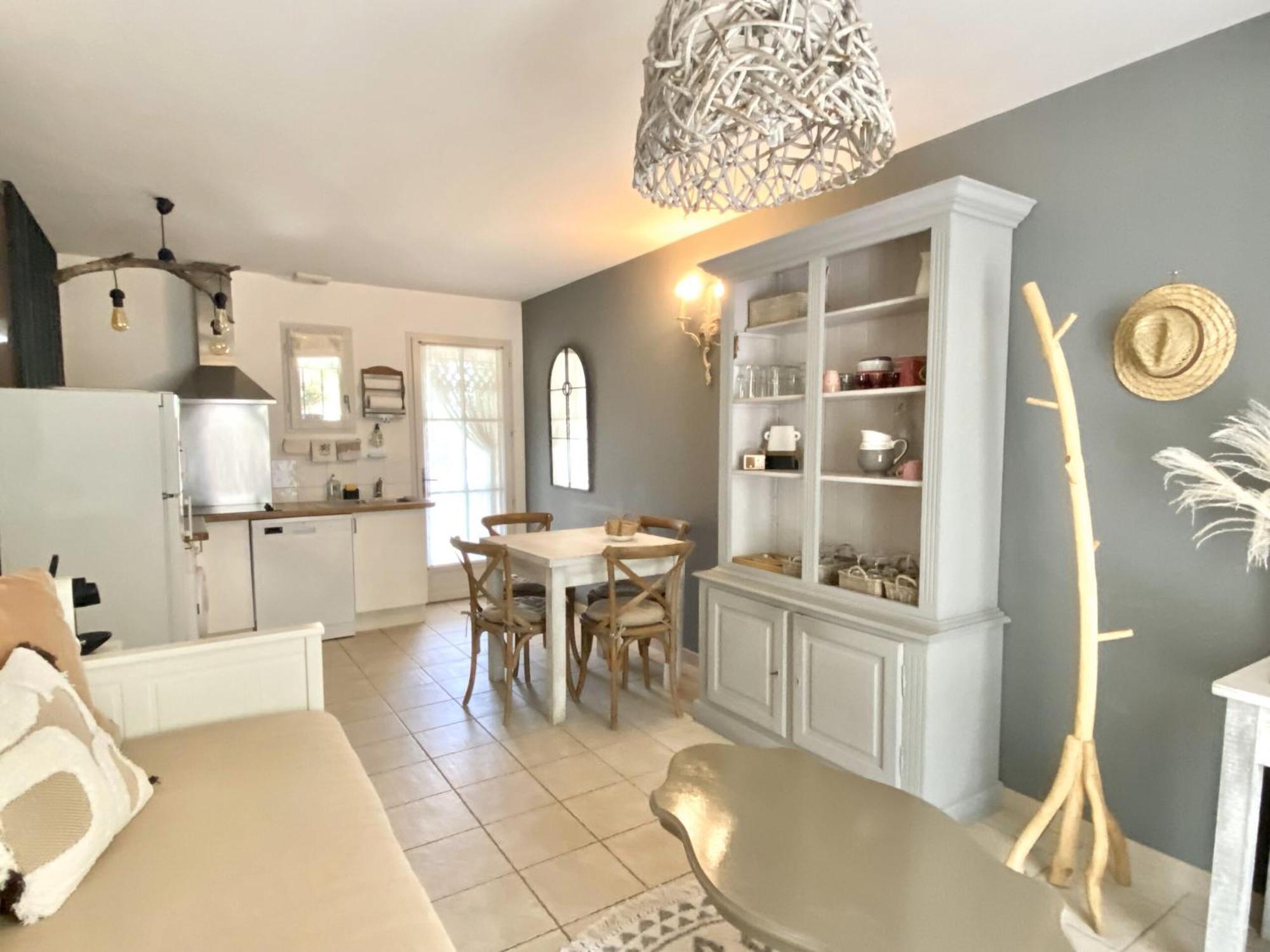 Villa Le Jardin De Lau Aubignan Zimmer foto