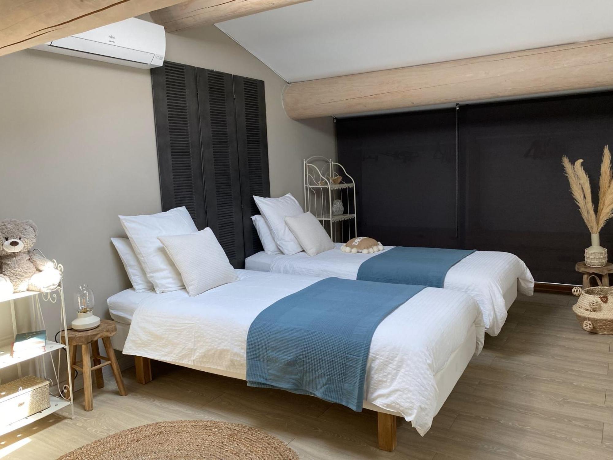 Villa Le Jardin De Lau Aubignan Zimmer foto