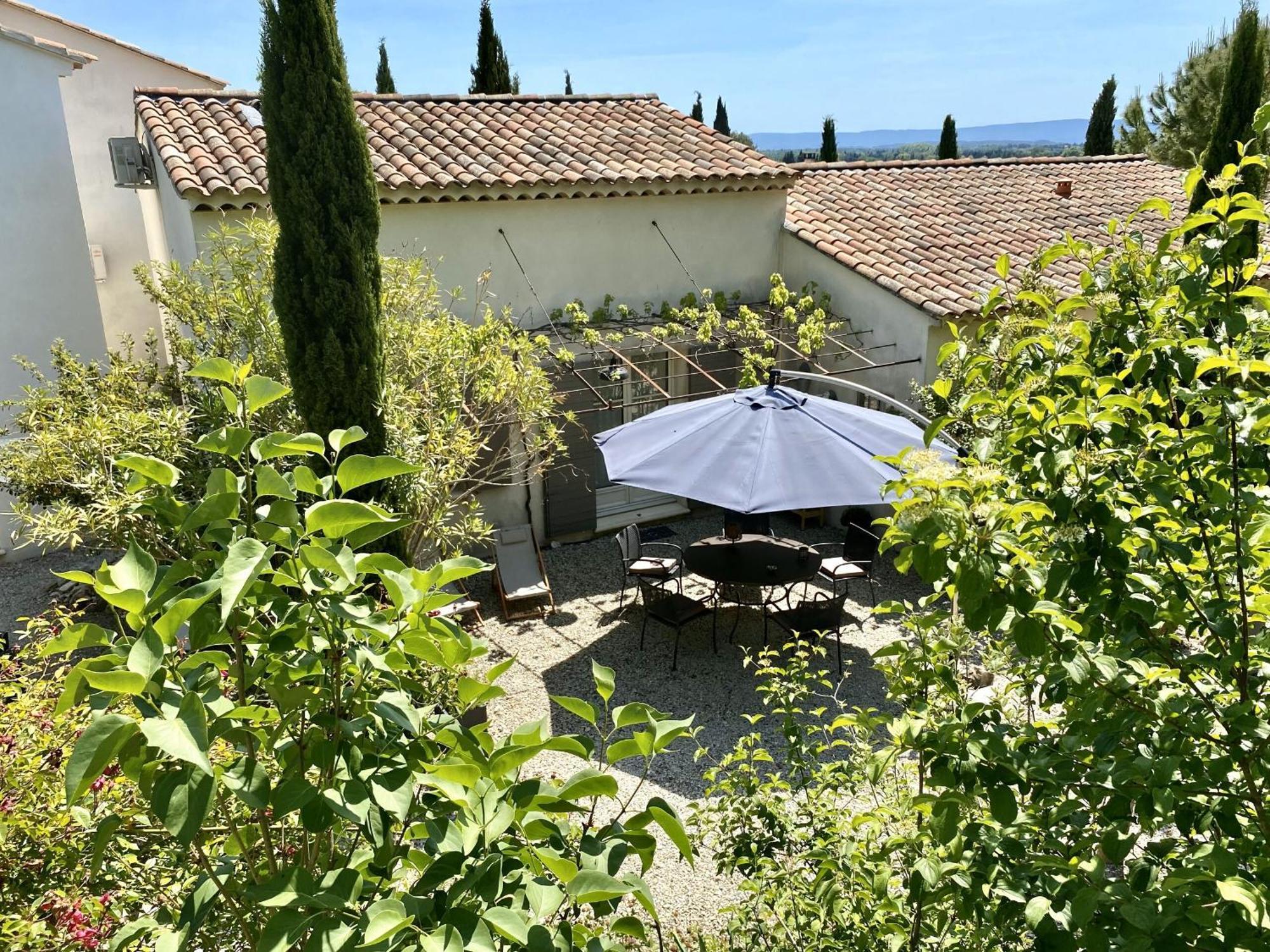 Villa Le Jardin De Lau Aubignan Zimmer foto